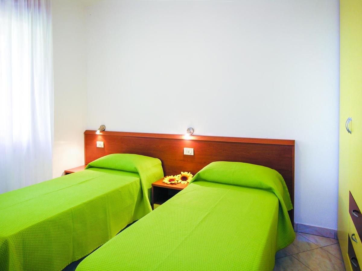 Appartamenti Azzurro บิบิโอเน ภายนอก รูปภาพ