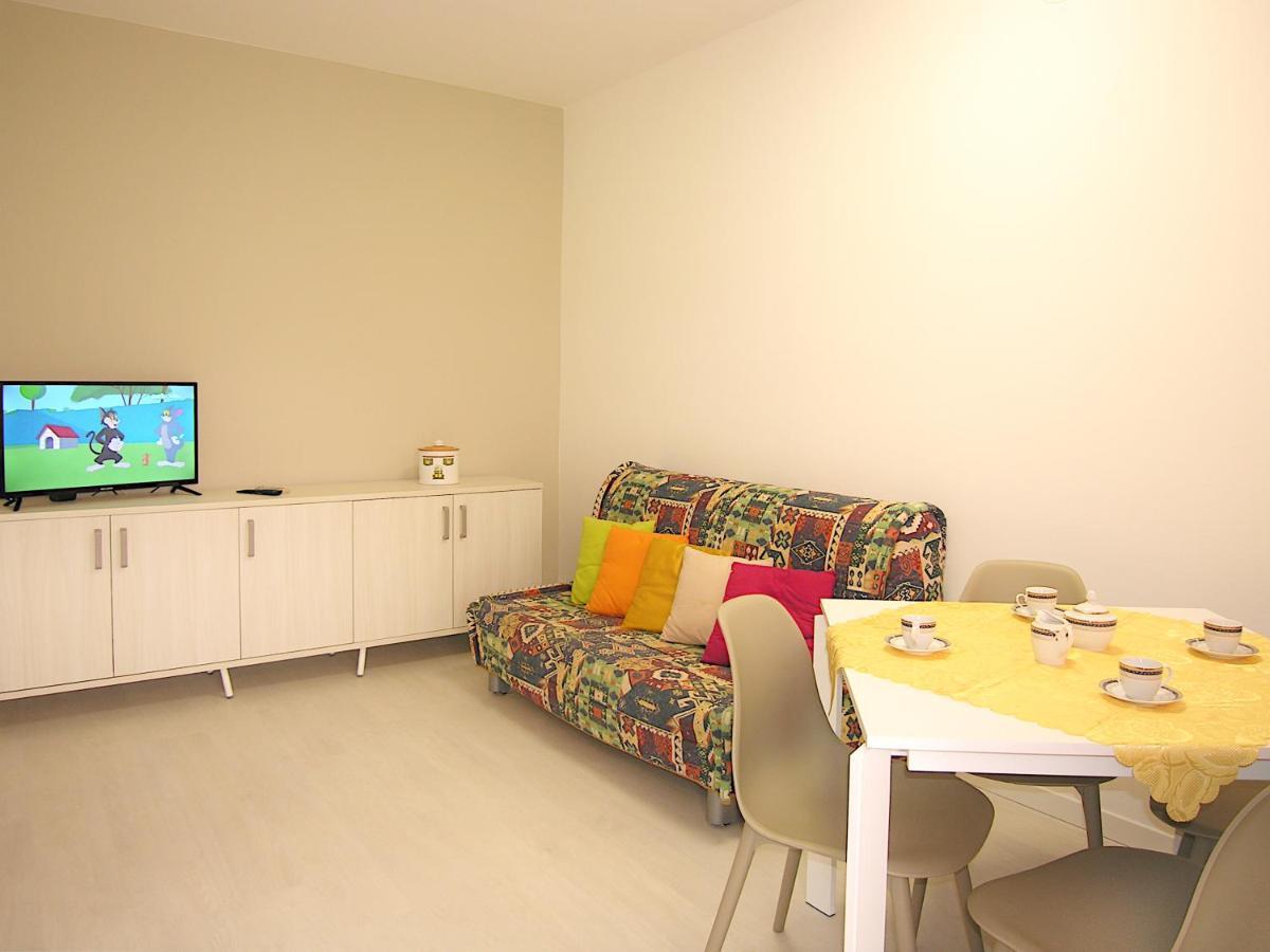 Appartamenti Azzurro บิบิโอเน ภายนอก รูปภาพ