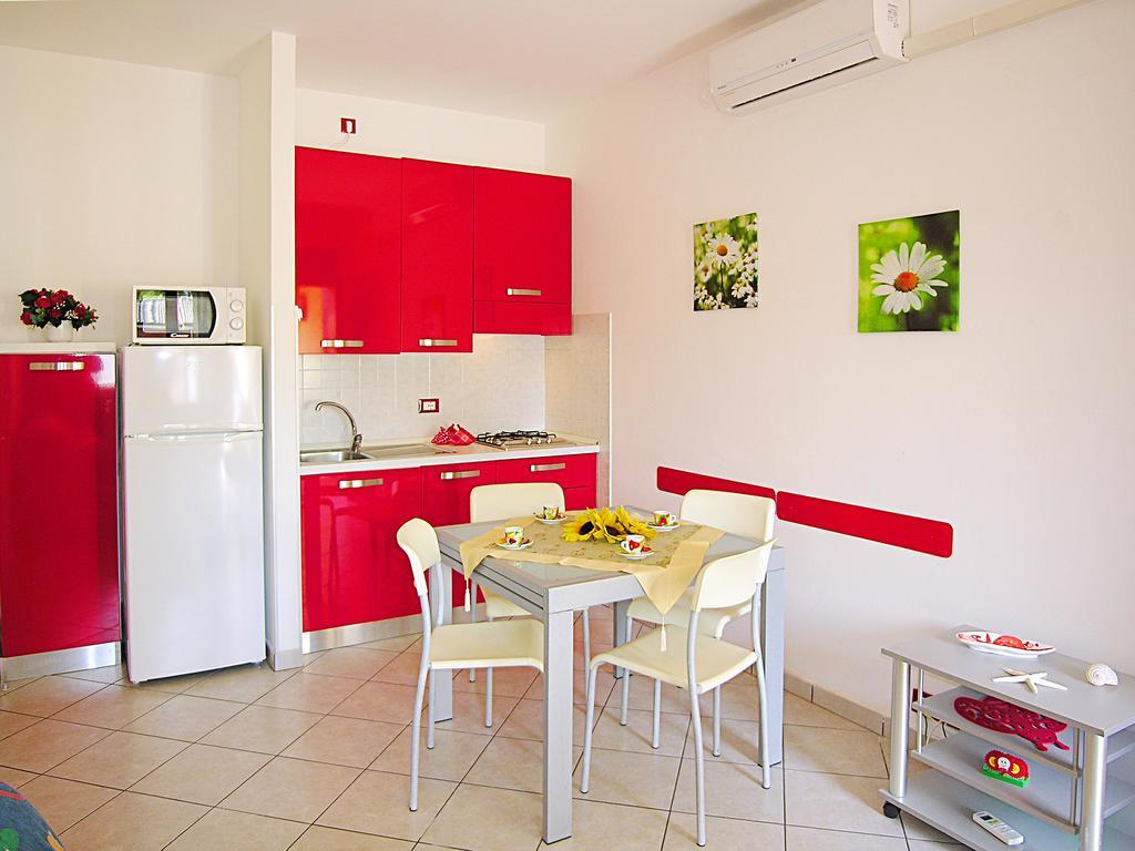 Appartamenti Azzurro บิบิโอเน ภายนอก รูปภาพ